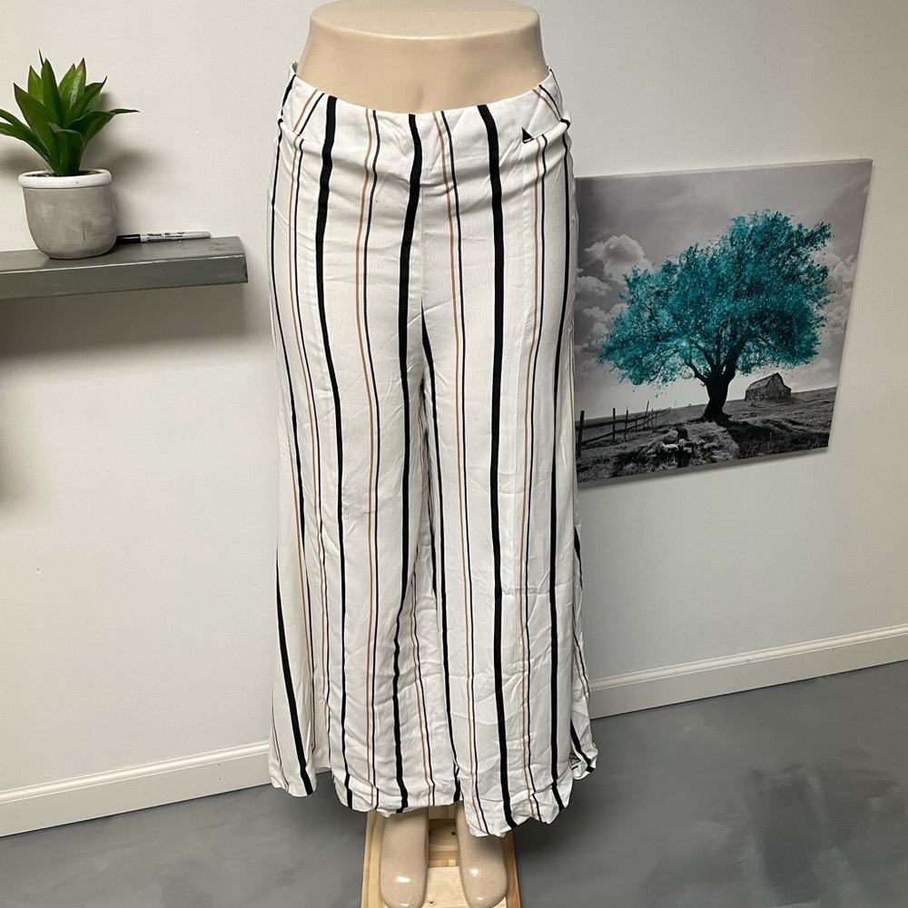 Anthropologie women’s lightweight wide leg pants size 6
